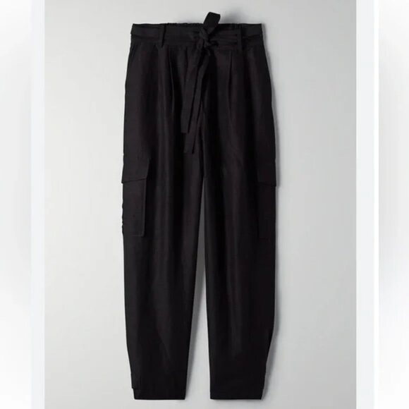 Aritzia Wilfred Kafka Linen Blend Cargo Pant - Picture 2 of 8